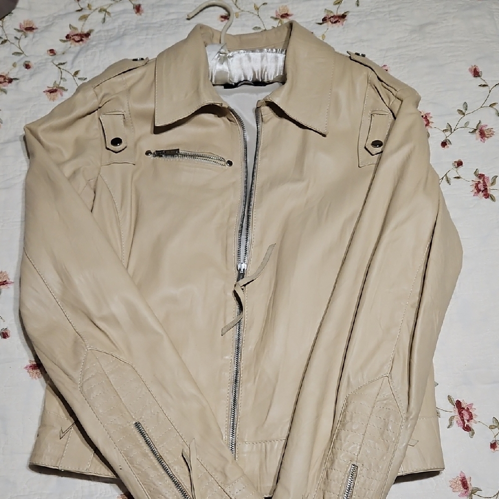 Stylish Beige Leather Jacket for Women